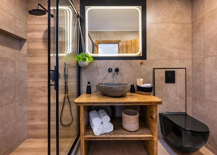 Konukevi Plastiras 4*