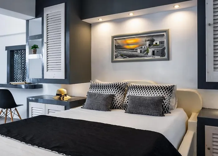 Plastiras 3* Fira (Santorini)