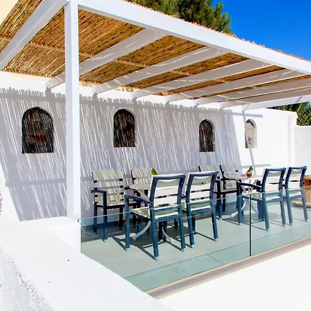 Penzion Plastiras Fira (Santorini)