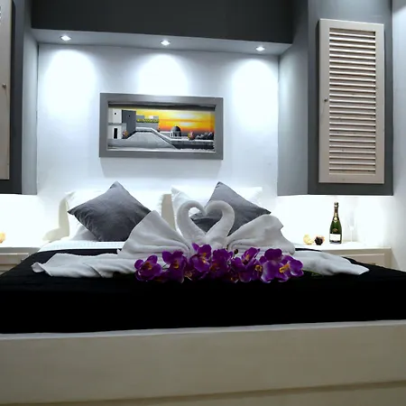 Plastiras 4* Fira (Santorini)
