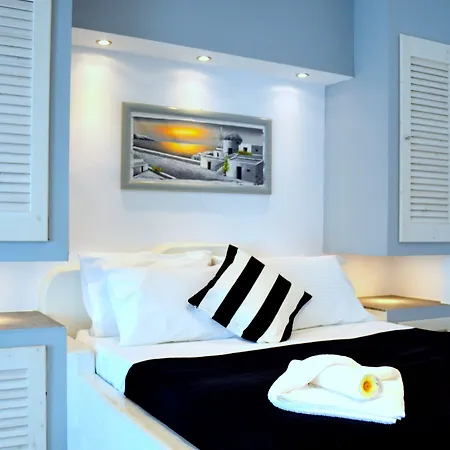 Plastiras 4* Fira (Santorini)