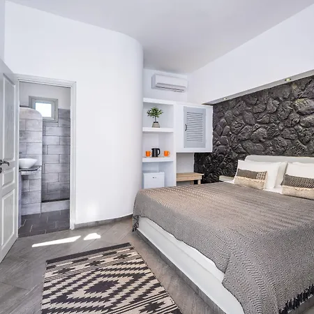 플라스티라스 룸스 게스트하우스